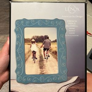 Lenox French Perle Bluebell Frame